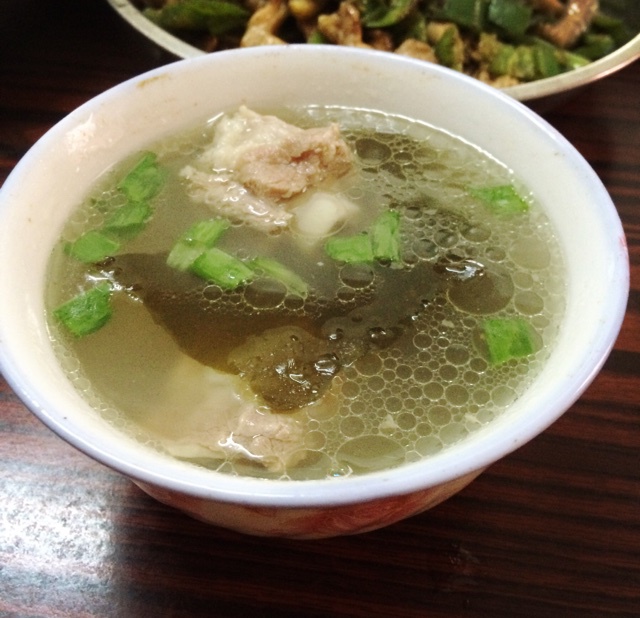 海带排骨汤