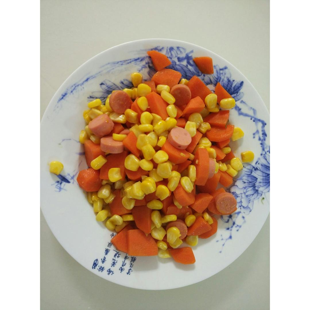 胡萝卜火腿肠炒玉米