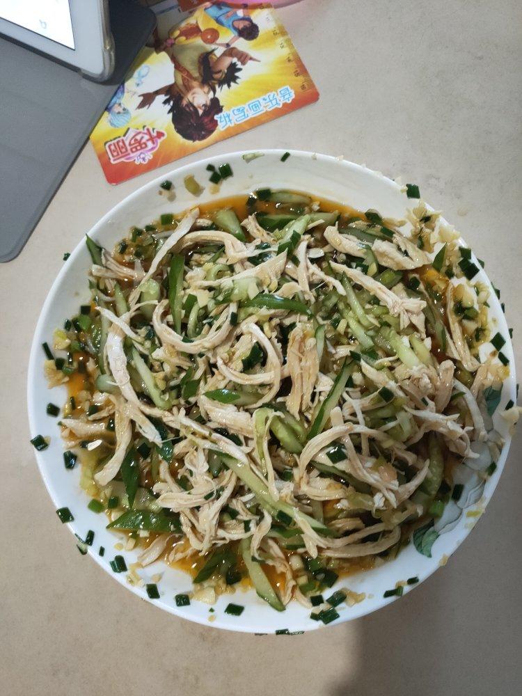 凉拌黄瓜鸡丝