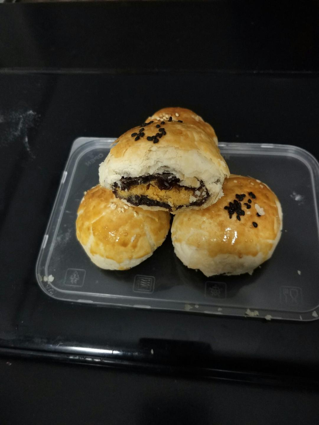 蛋黄酥——奶香浓郁芋泥馅（无猪油版）实践中总结出的详细制作流程