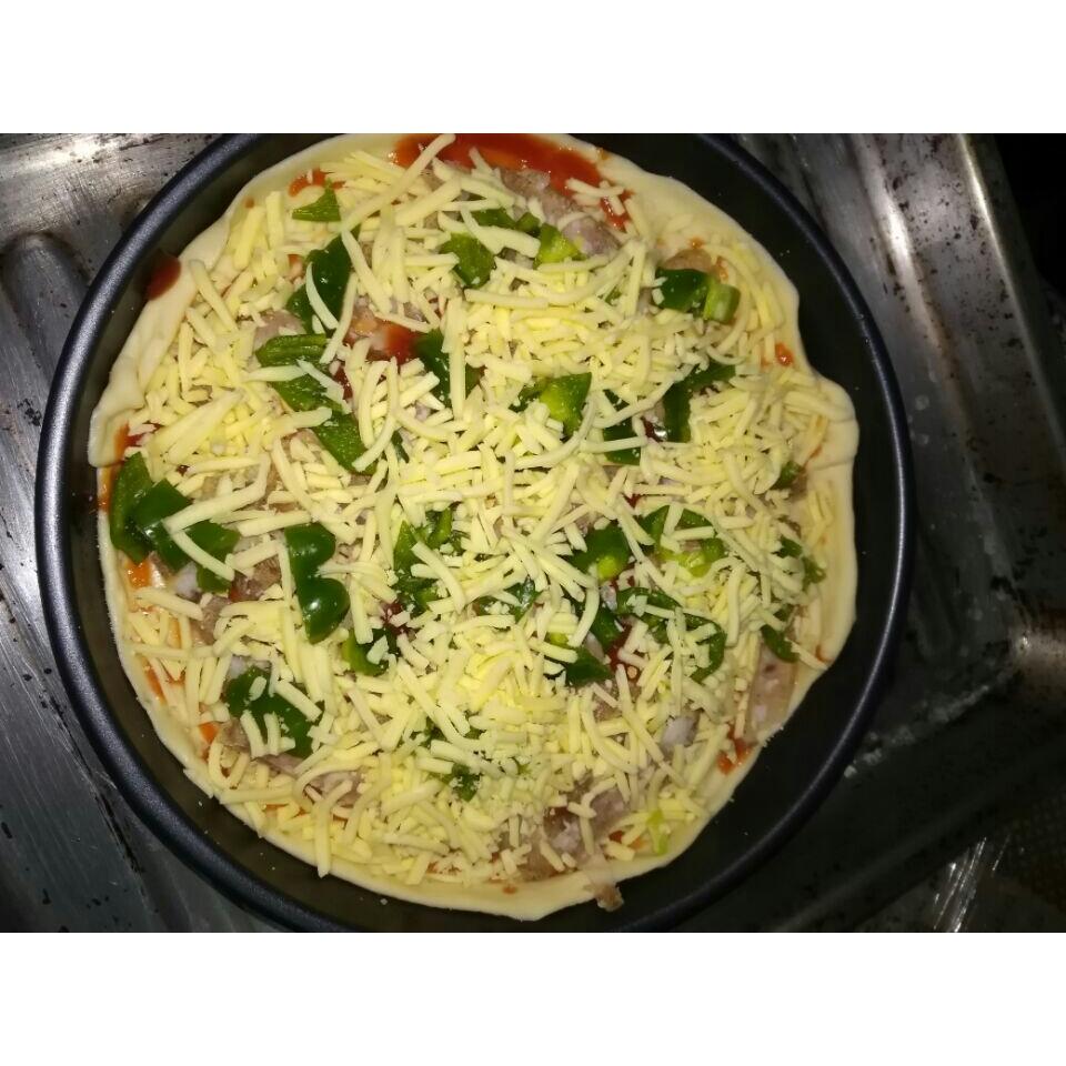 做一张敲好吃的披萨饼底