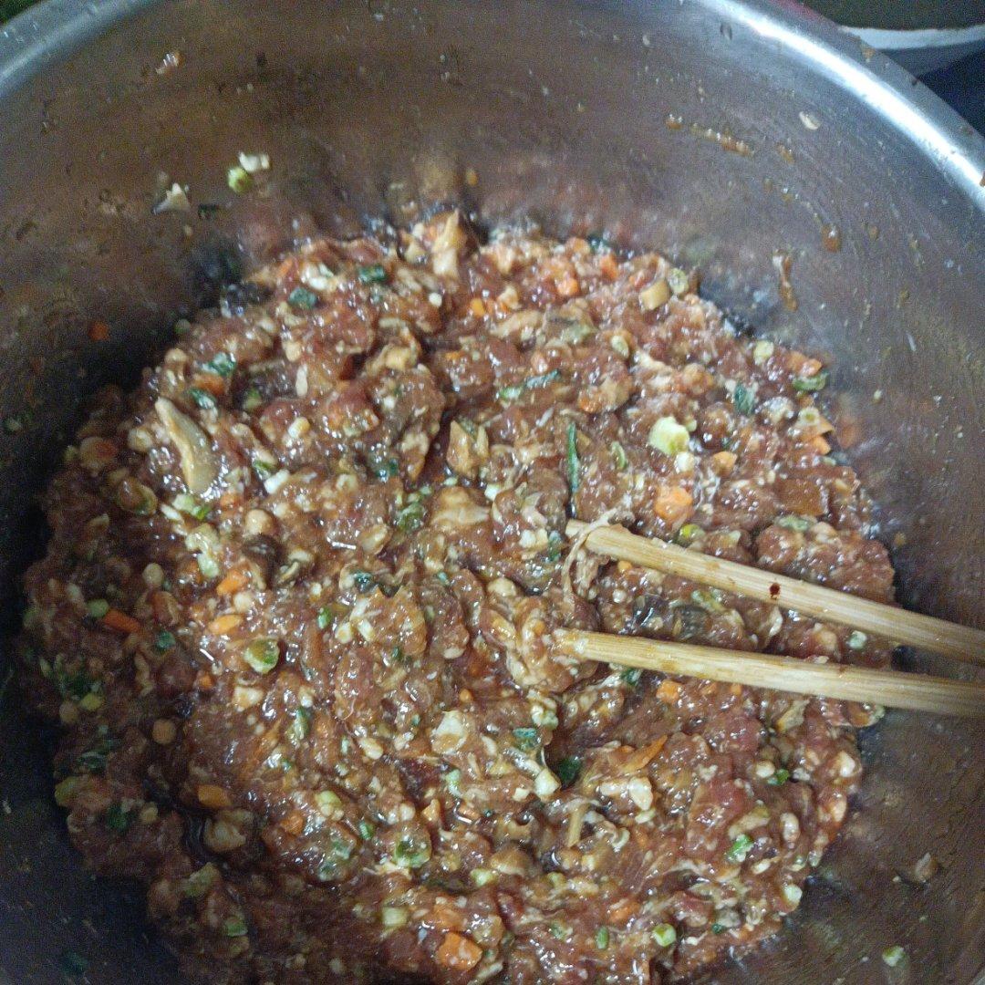 万能鲜肉馅的做法（饺子馅包子馅零失手通用）