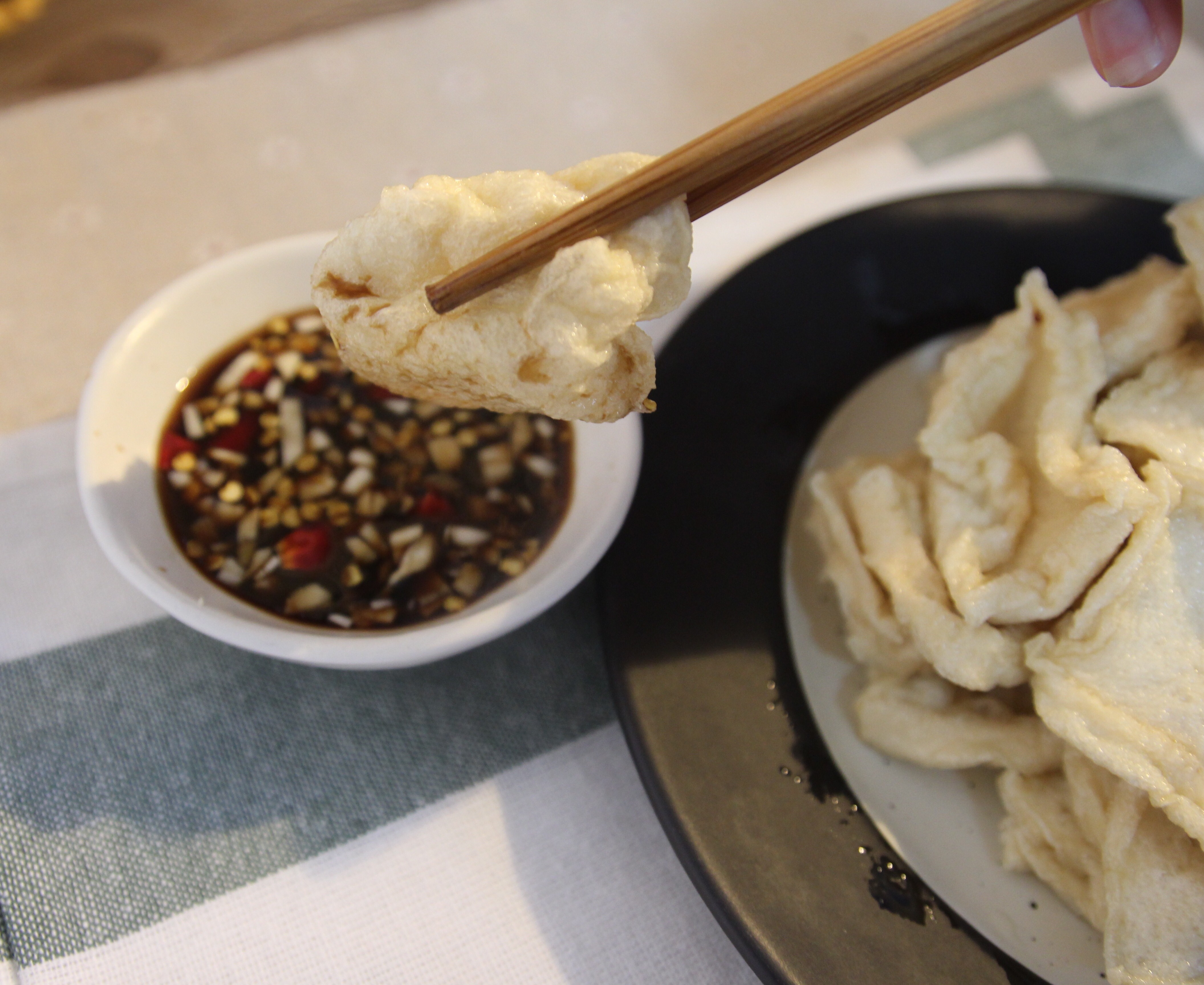 香炸千页豆腐（简单快手，夜宵排挡人气菜）的做法 步骤8