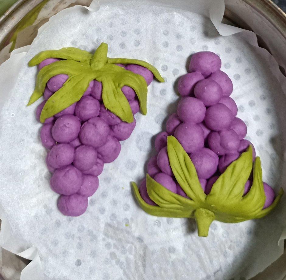 闪闪胡做的卡通馒头葡萄造型牛奶馒头