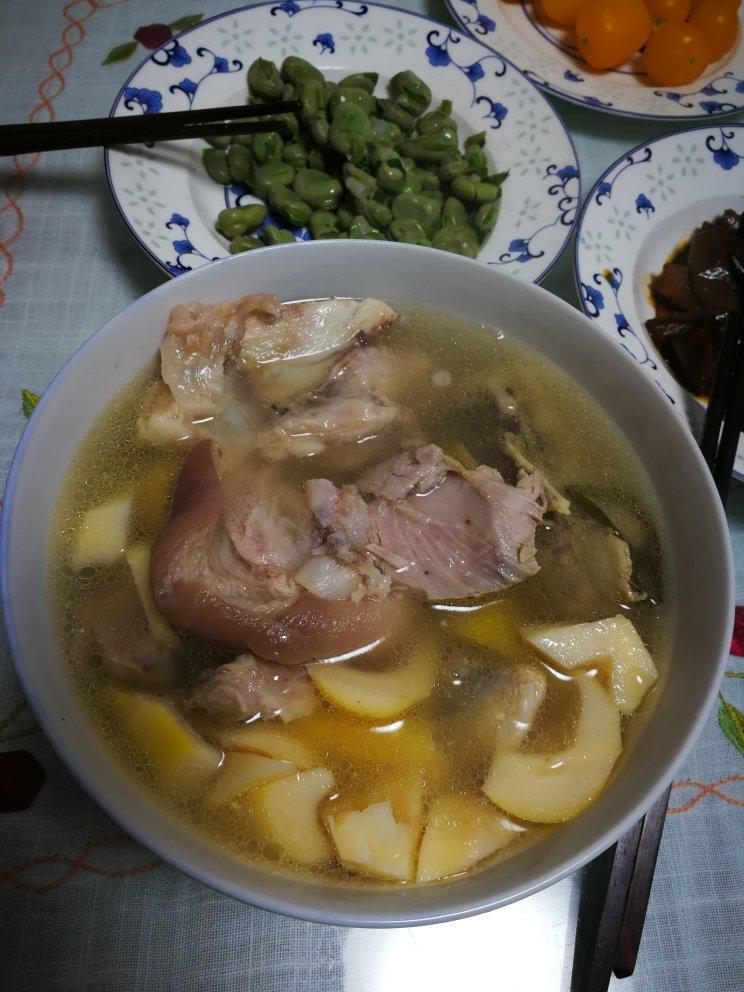 腌笃鲜