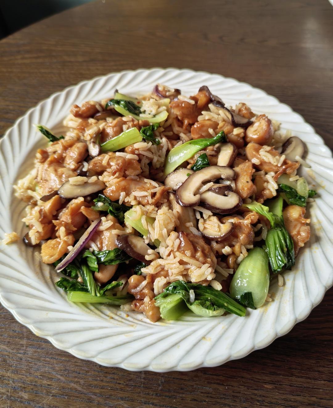 烤鸡腿肉拌饭（烤肉拌饭）