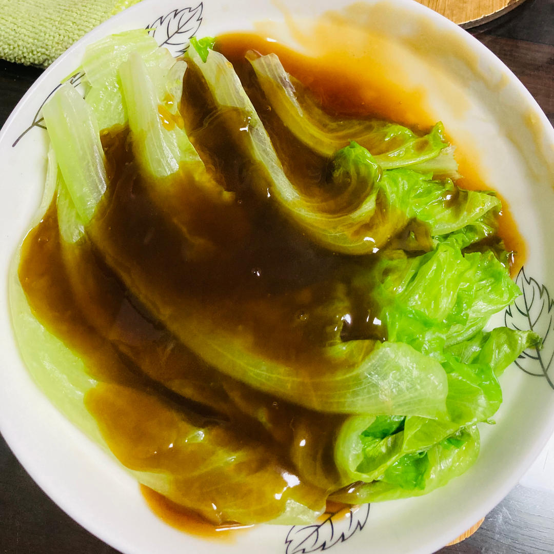 厨师长教你：“蚝油生菜”的家常做法，爽脆鲜嫩，简单易做