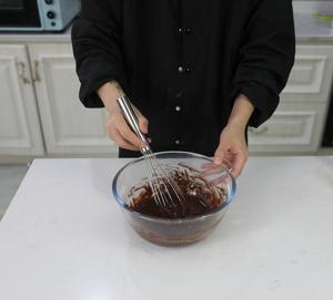 梦龙蛋糕卷，巧克力脆皮卷，巧克力梦龙卷的做法 步骤10