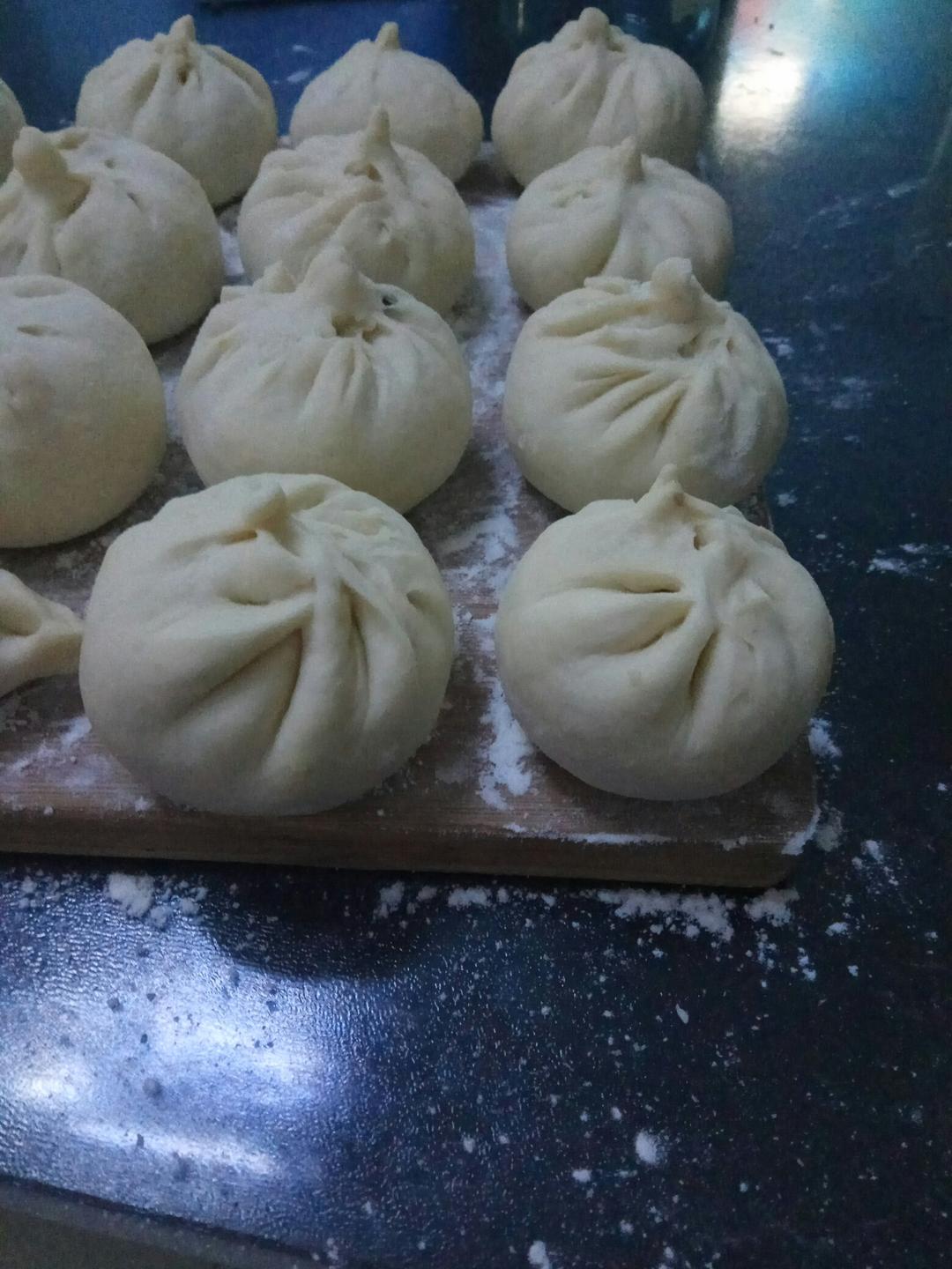 手工包子（肚脐包）