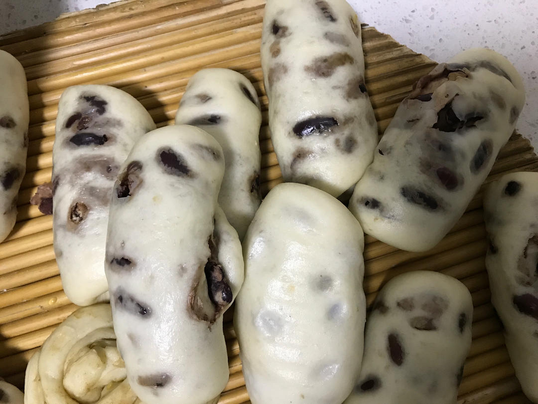 自制老北京宫门口红豆卷馒头