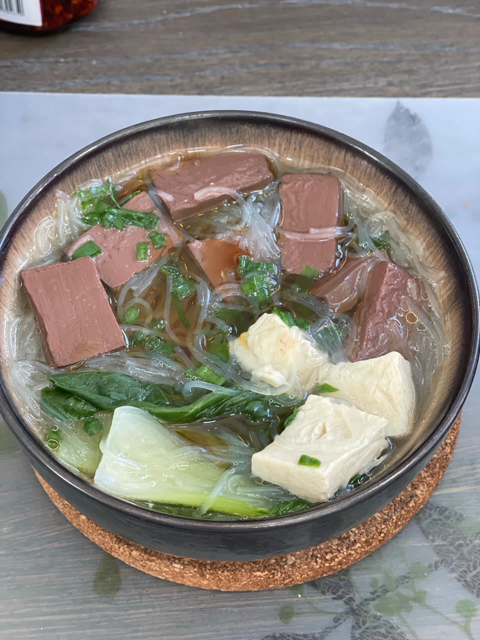 补铁鸭血粉丝汤