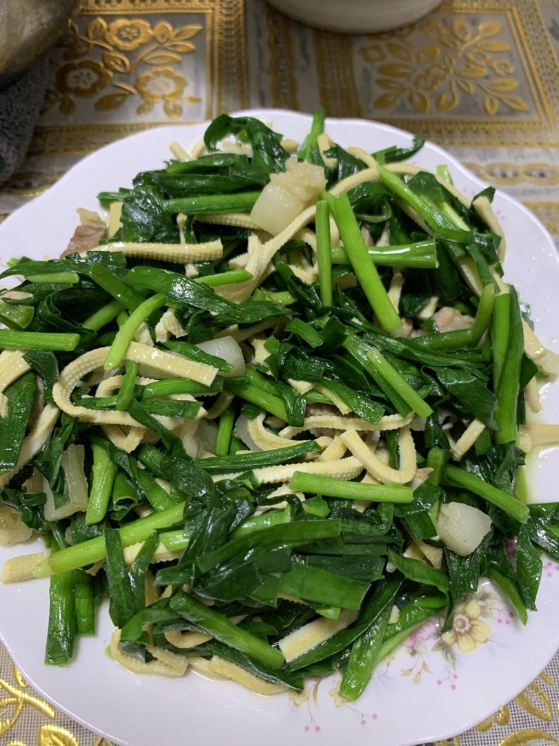 韭菜炒千张豆腐（干丝）