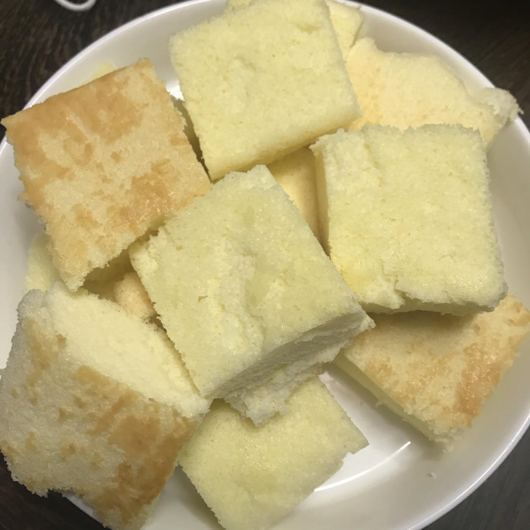 蛋糕卷这样做‼️不掉皮不开裂（小视频食谱）