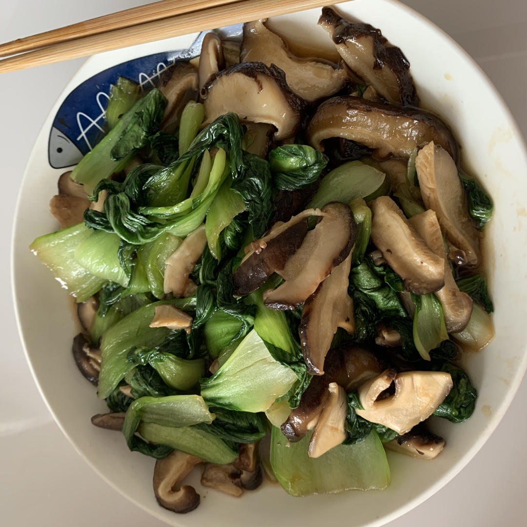 简易版香菇扒油菜