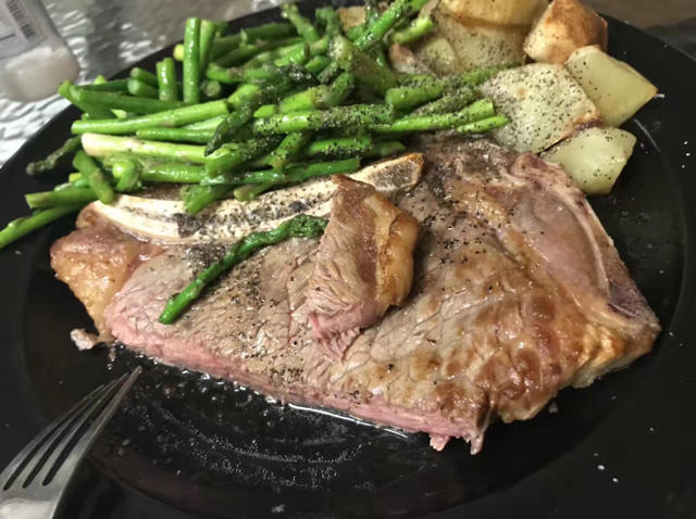 完美牛排-米其林大厨的煎牛排方法