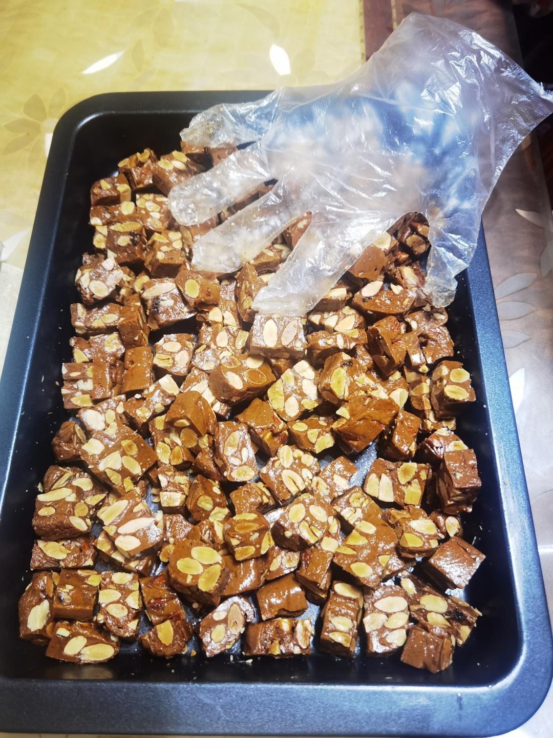 海盐杏仁太妃糖-