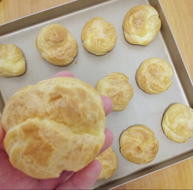 泡芙（卡仕达内馅）