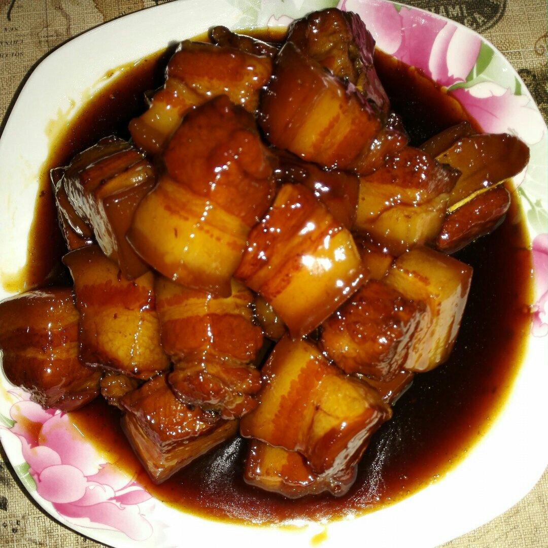 吃着碗里望着锅里的红烧肉