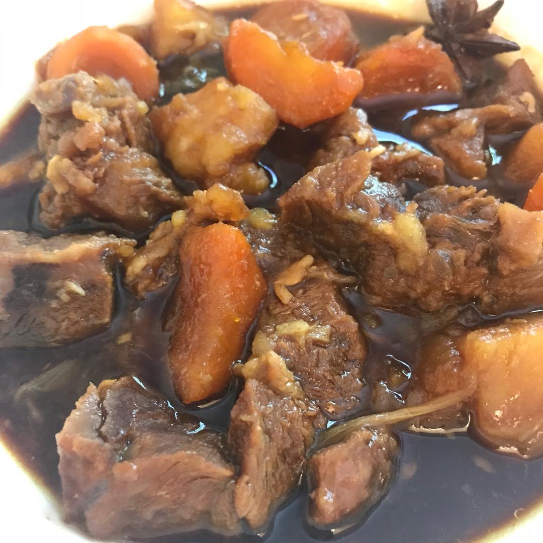 无水高压锅炖牛肉