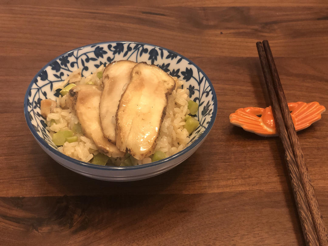 思宜洋妈做的日式松茸饭