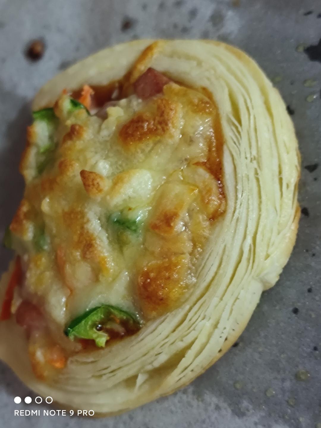 简单而迷你版披萨（蛋挞皮/葡挞皮）