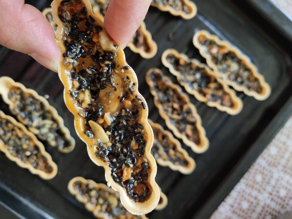 视频🚢一次搞定3种口味｜焦糖坚果糯米船｜不测温，不冷冻｜低糖｜简单｜0难度