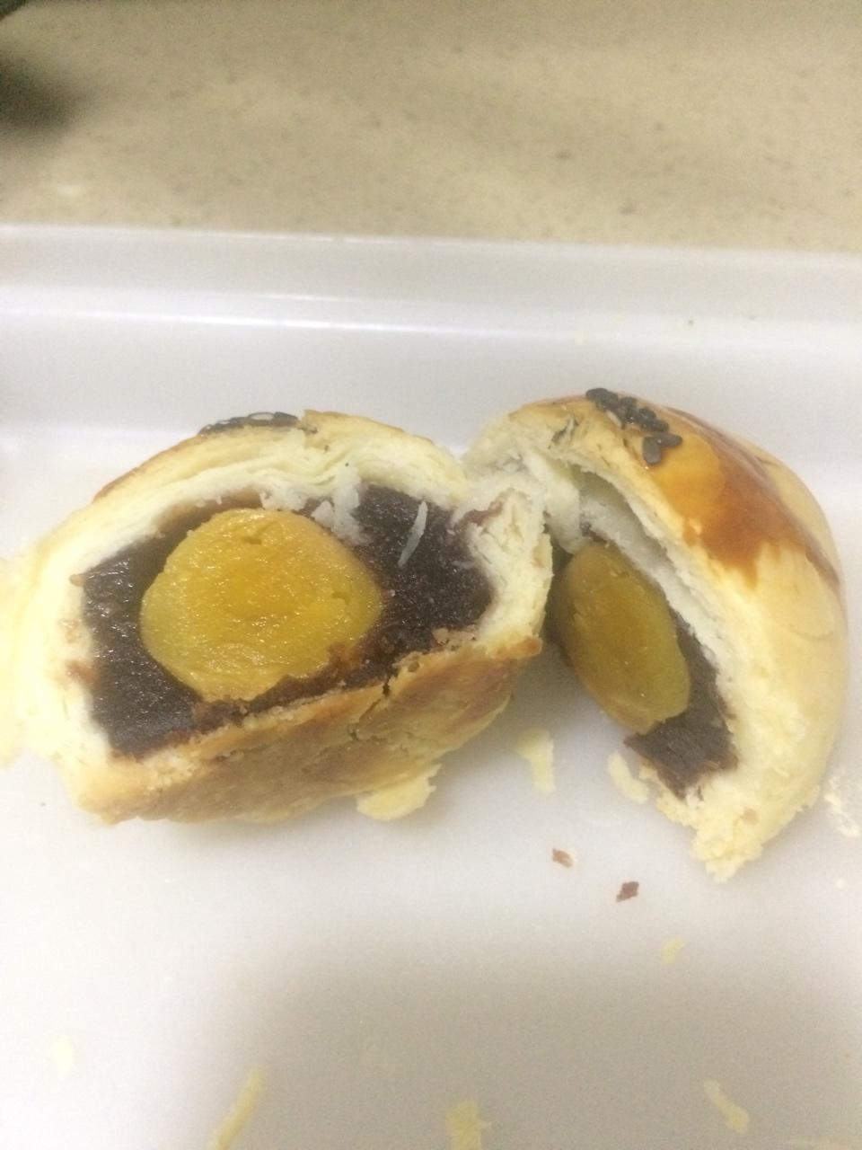 蛋黄酥