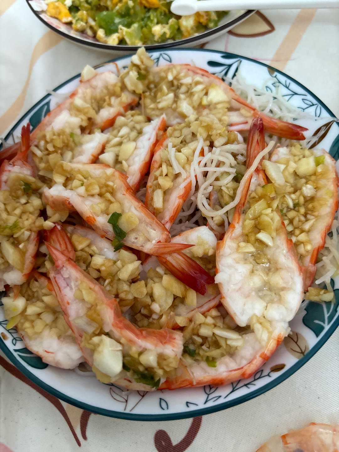 蒜蓉粉丝蒸虾（去虾头版）