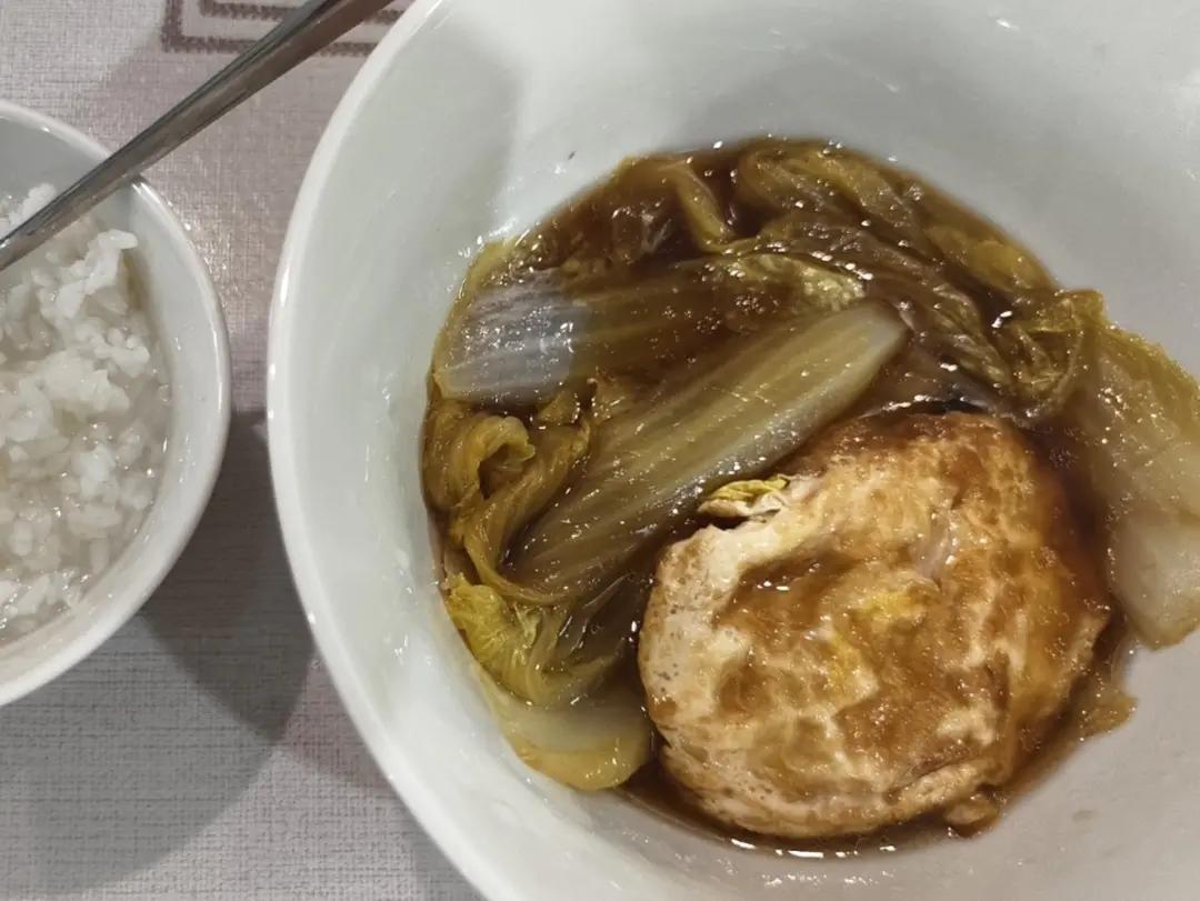 娃娃菜煎荷包蛋汤