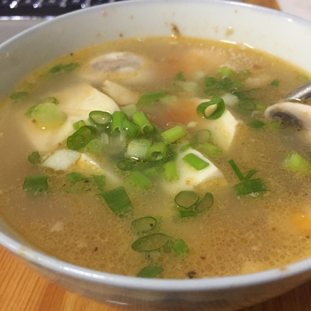 三文鱼头豆腐汤