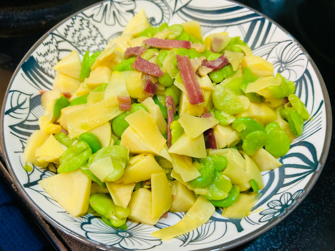 蚕豆咸肉焖春笋/春三鲜