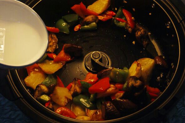 东北名菜少油版——地三鲜（空气炸锅版）的做法 步骤15