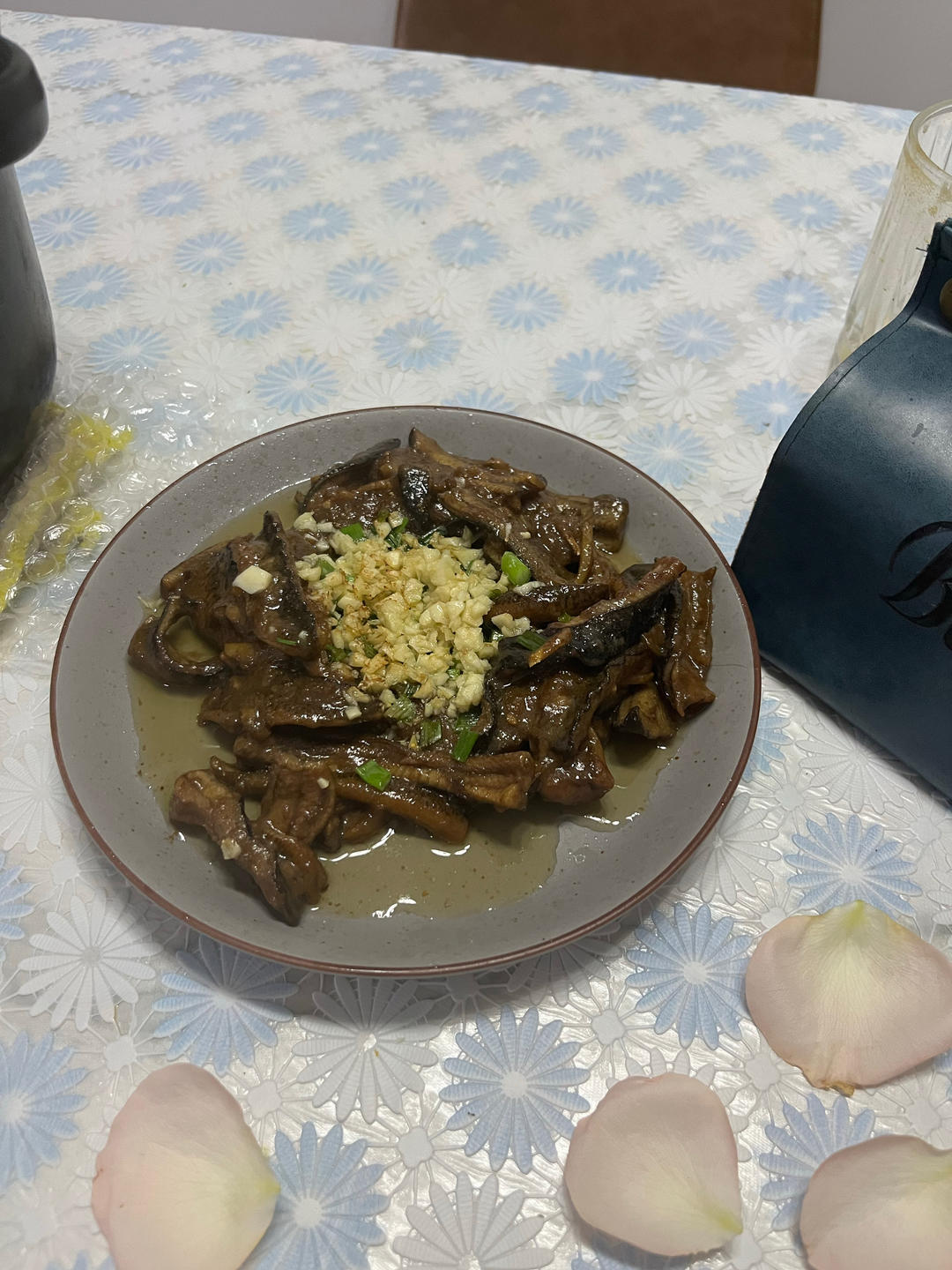 响油鳝丝