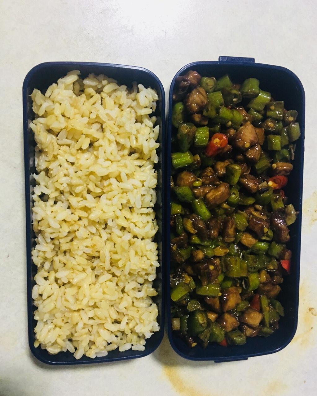 肉沫豆角下饭菜