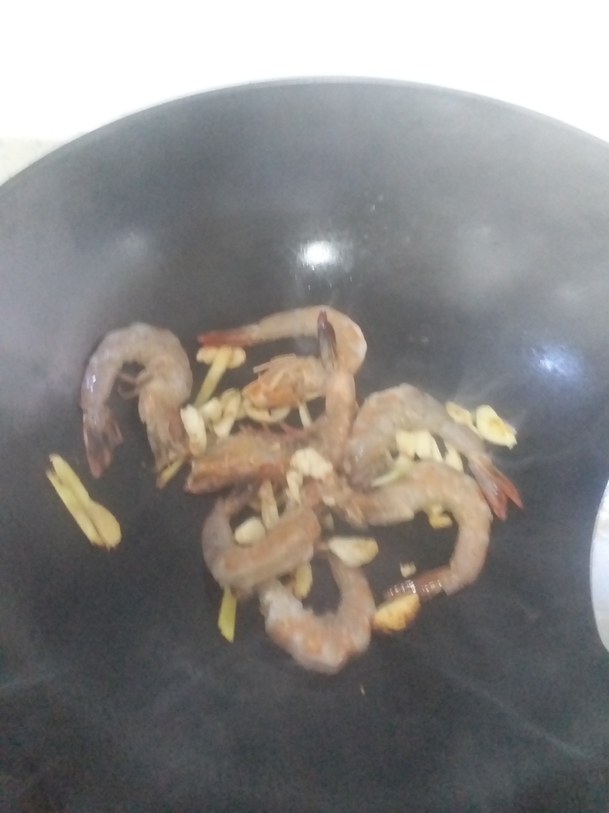 江山菜谱之太极虾的做法 步骤2
