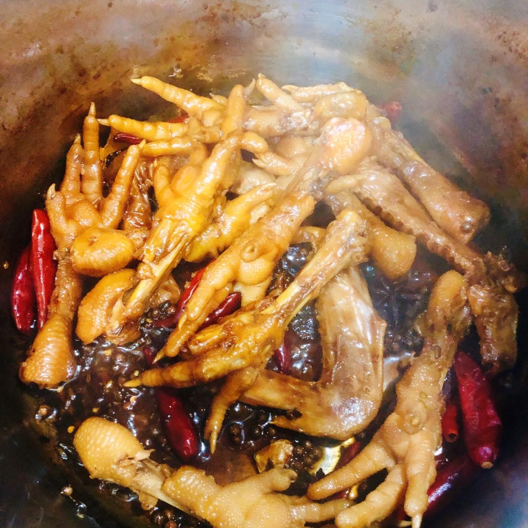 香辣卤鸡爪