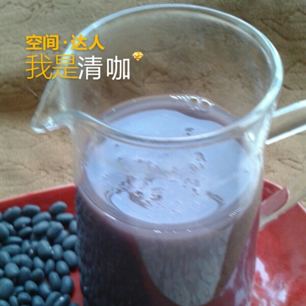 黑豆黑米黑芝麻黑豆浆
