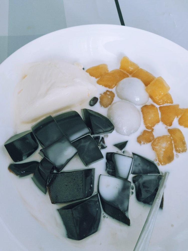 零失败烧仙草（黑凉粉）