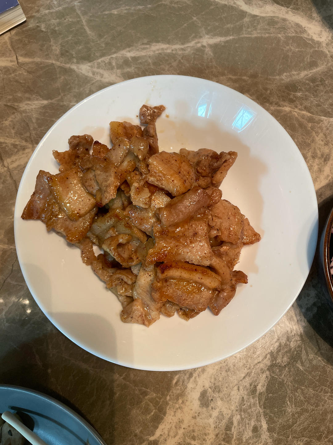 烤肉家庭版（再也不去外面吃烤肉😊😊）