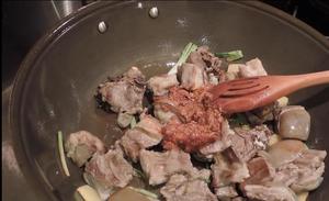 Bob叔·支竹羊腩煲Hong Kong Style Lamb的做法 步骤3