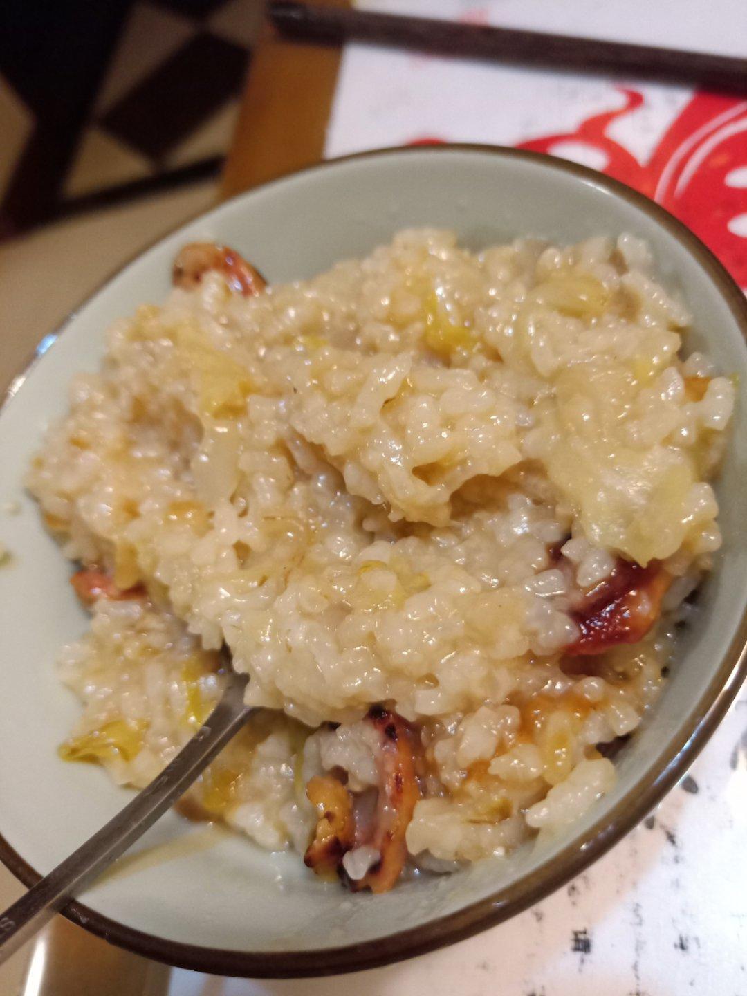 电饭煲香肠焖饭