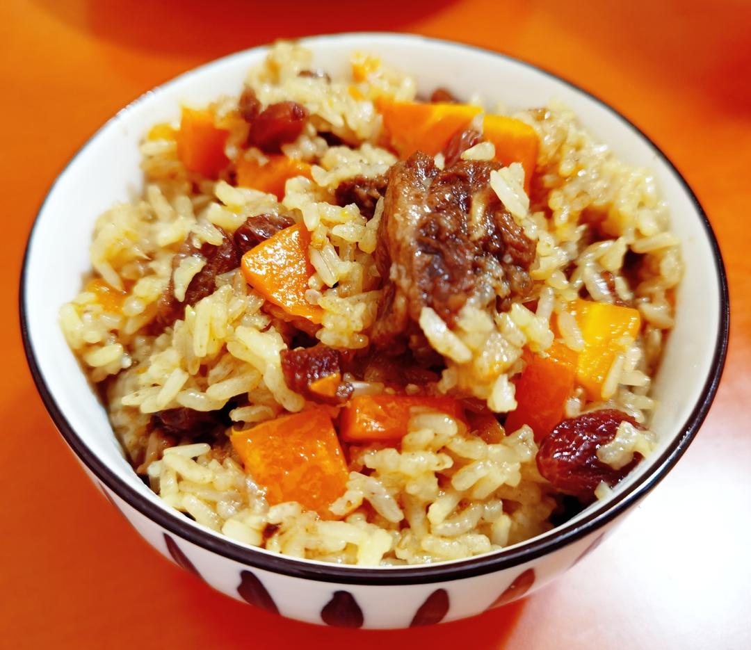 新疆抓饭（简单又好吃的电饭锅版）