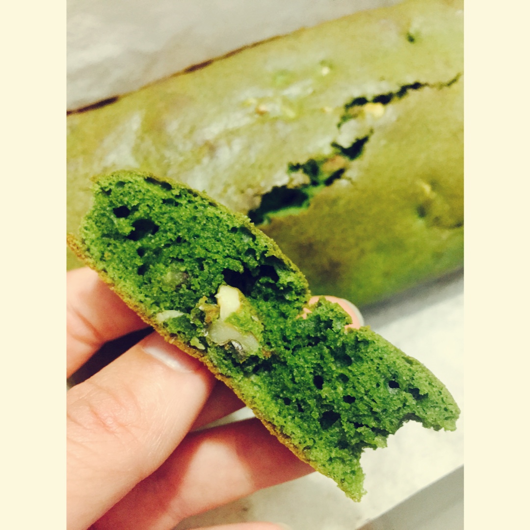 丰润的布朗尼口感-抹茶蜜红豆蛋糕