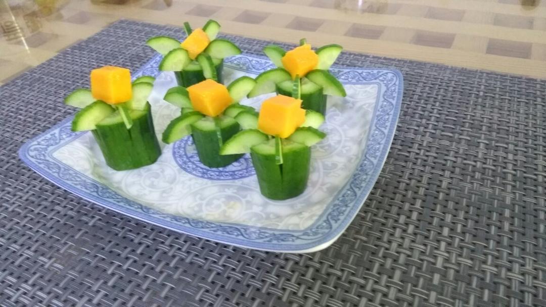漂亮的黄瓜围片