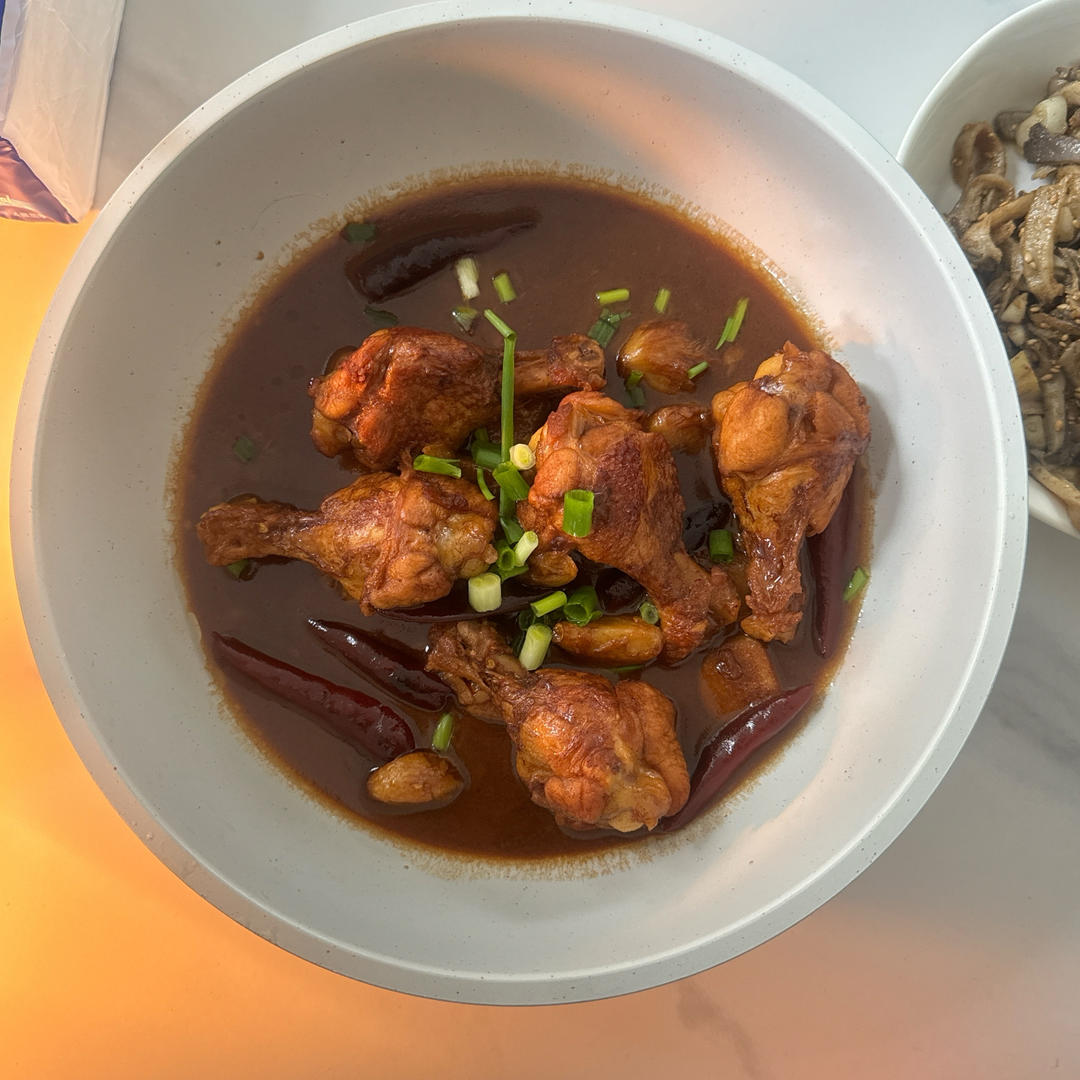 爆好吃的卤鸡腿 卤蛋❗电饭煲 炒锅都可以做~