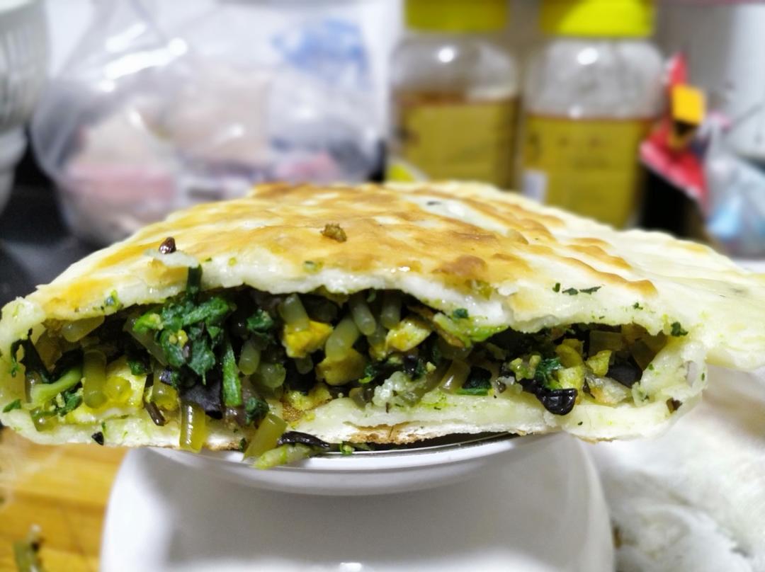 春季必吃美味荠菜盒子的做法