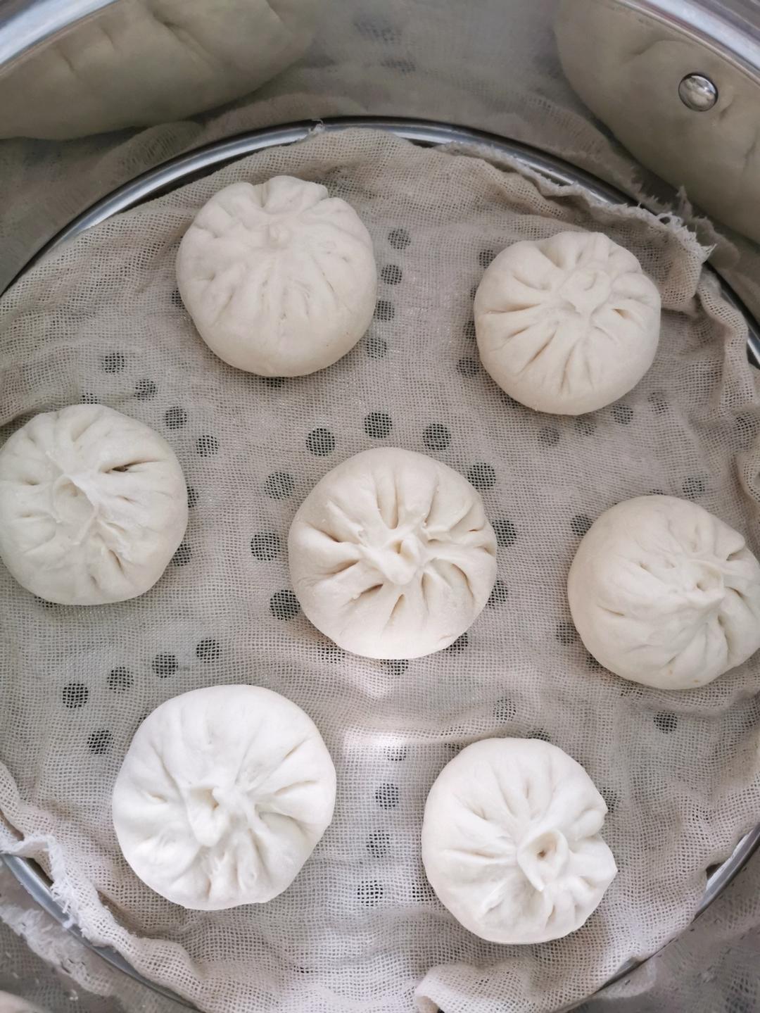 秘制酱肉包，满嘴流油的感觉真满足。