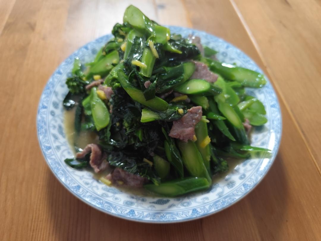 爽脆嫩滑的芥兰炒牛肉