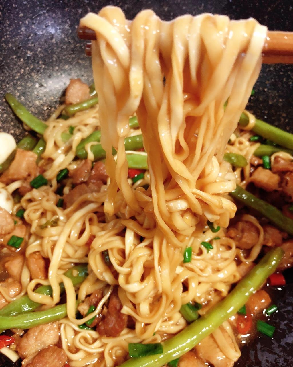 桐儿桐啊做的豆角闷面豆角闷面面条首页登录注册作品