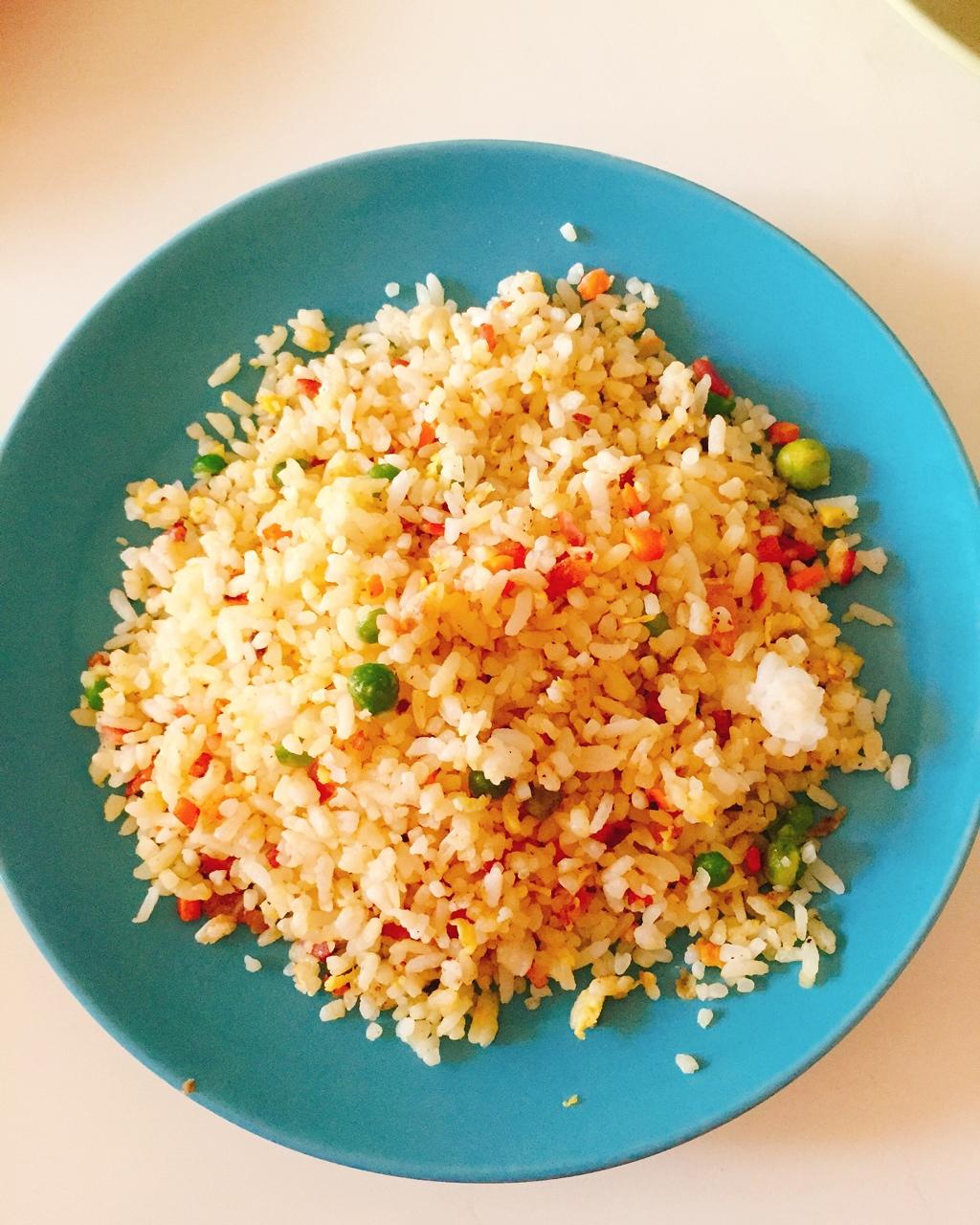 文静张523做的黄金蛋炒饭西式炒饭